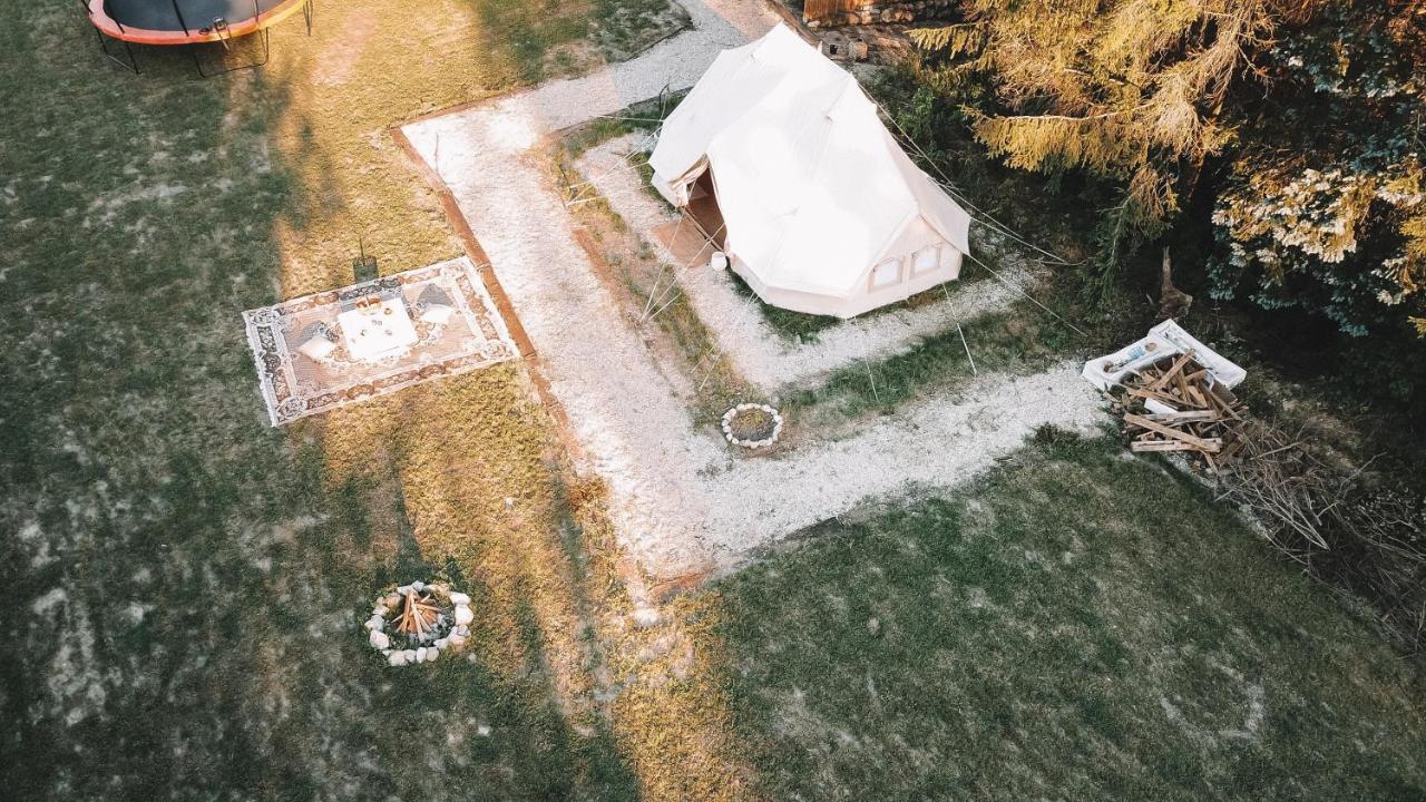 Bozsky Glamp Hotell Valtice Exteriör bild